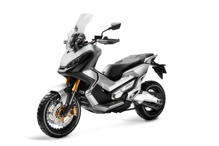 Trước khi triển lãm EICMA diễn ra, không ai dự đoán được rằng Honda có thể đưa ra một mẫu xe ý tưởng đầy táo bạo như  City Adventure Concept.